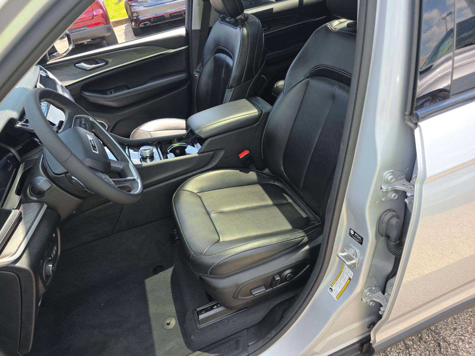 2023 Jeep Grand Cherokee 4xe AWD