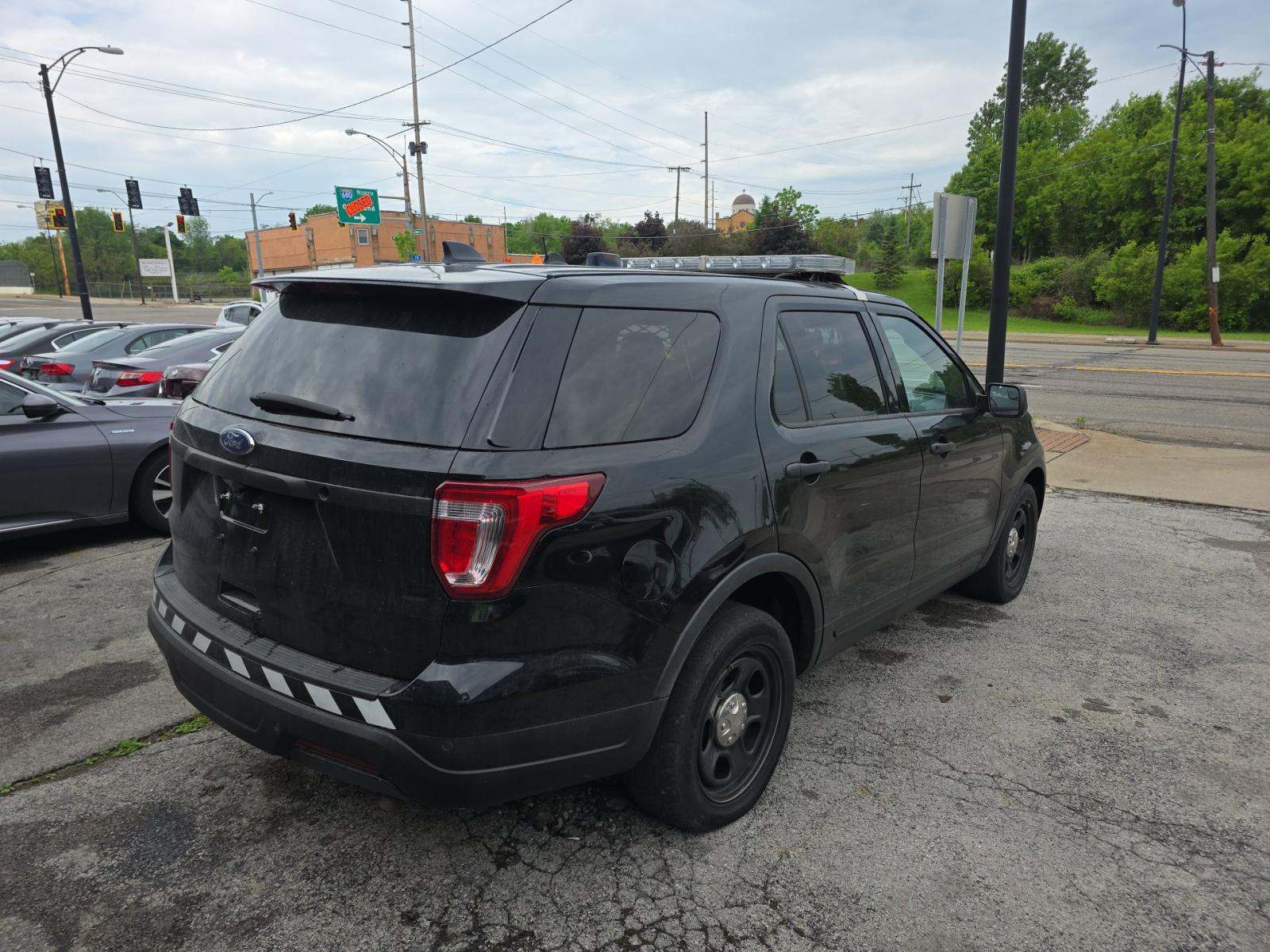 FORD POLICE INTERCEPTOR UTILITY - 3