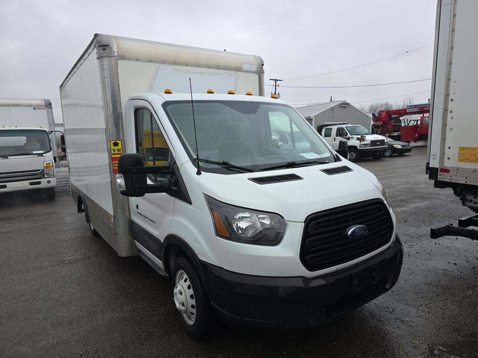 FORD TRANSIT 350 - 4