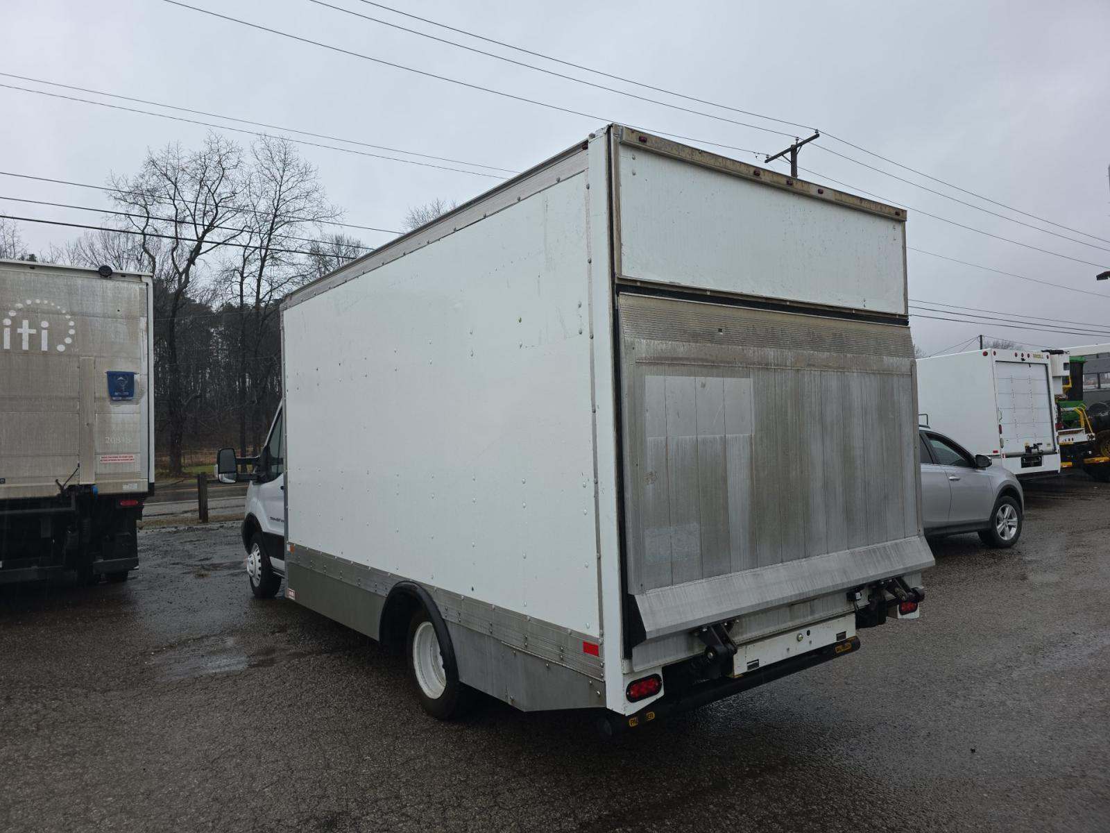 FORD TRANSIT 350 - 2