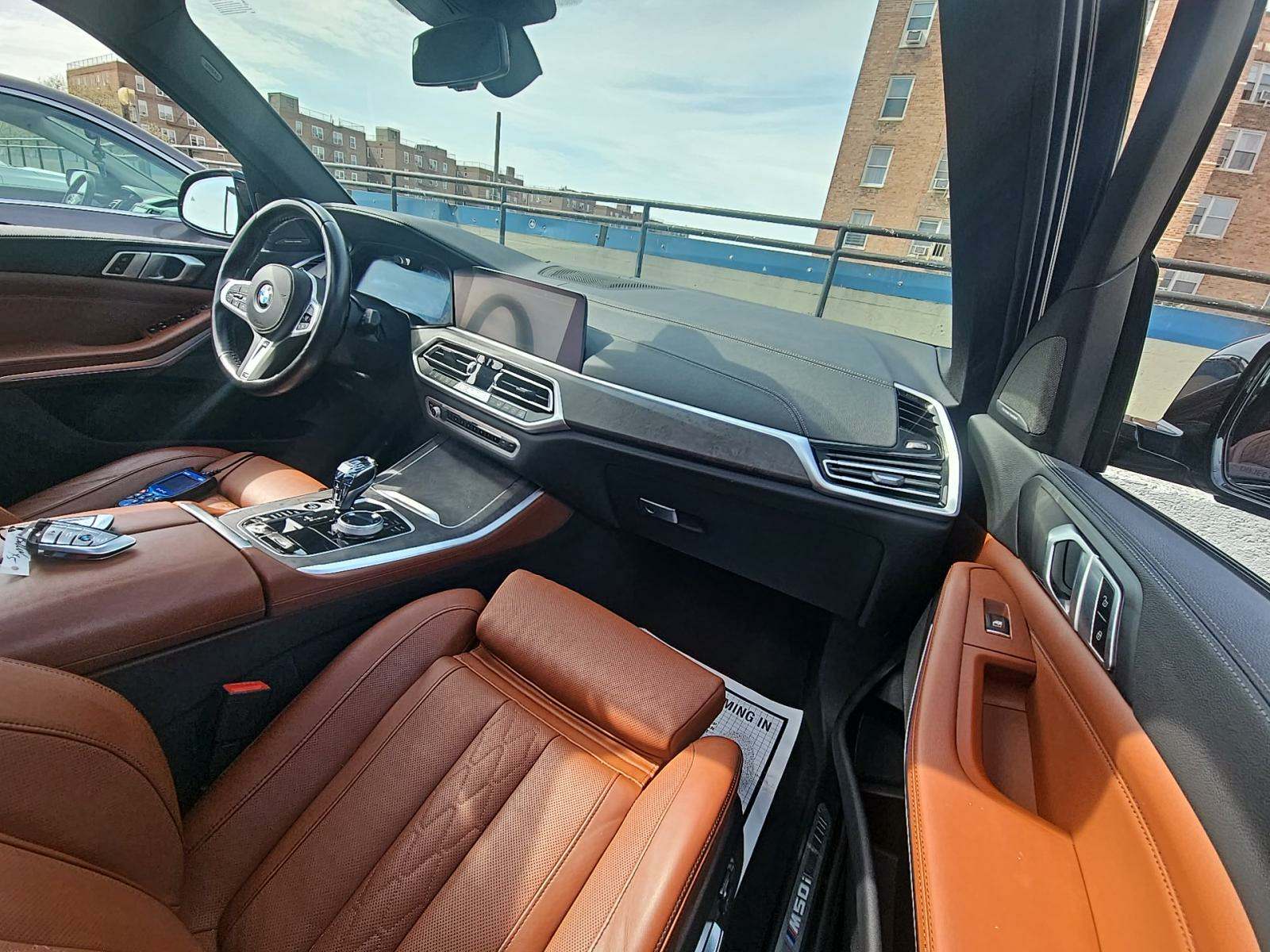 2022 BMW X5 M50i AWD