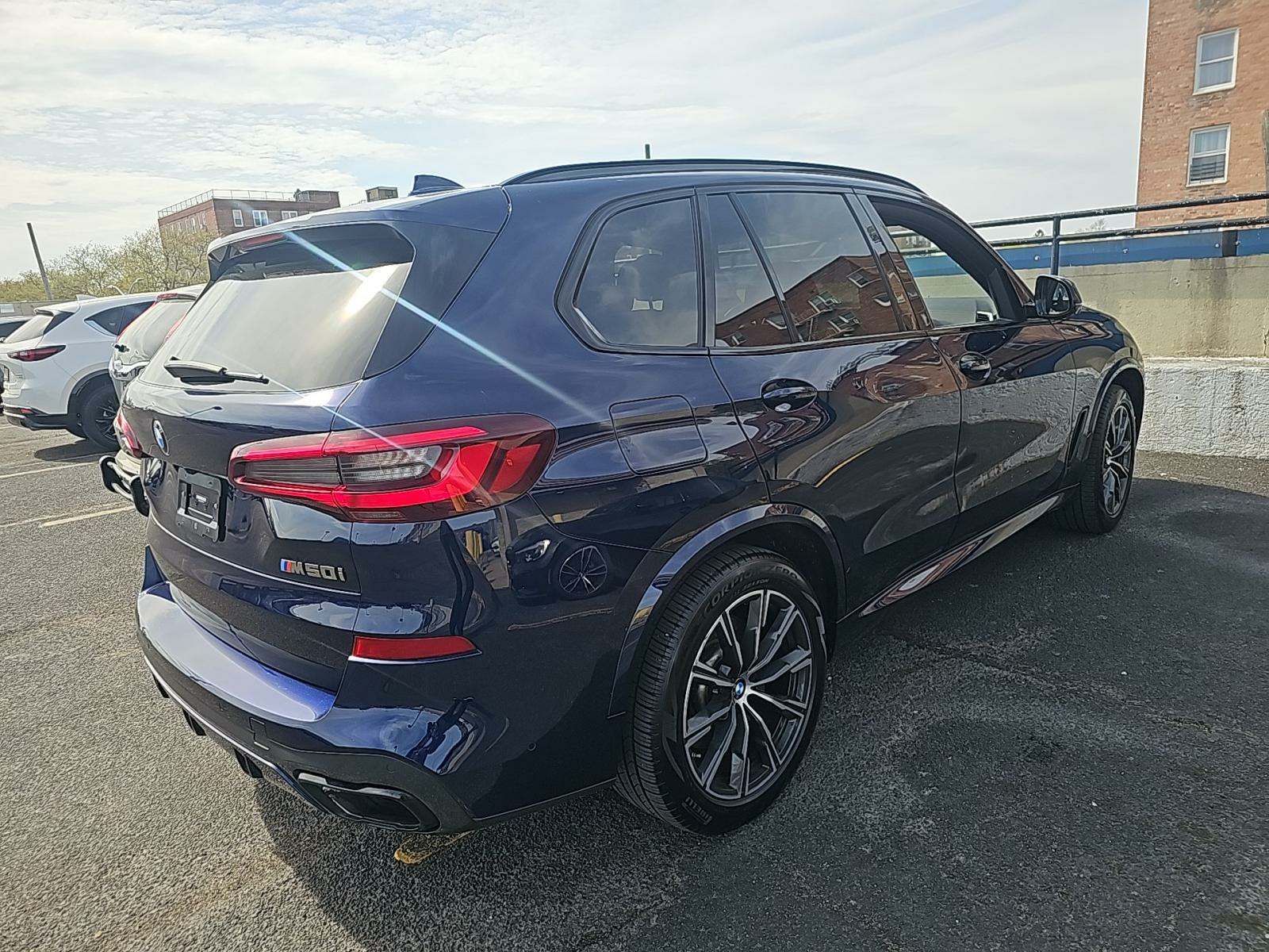 2022 BMW X5 M50i AWD