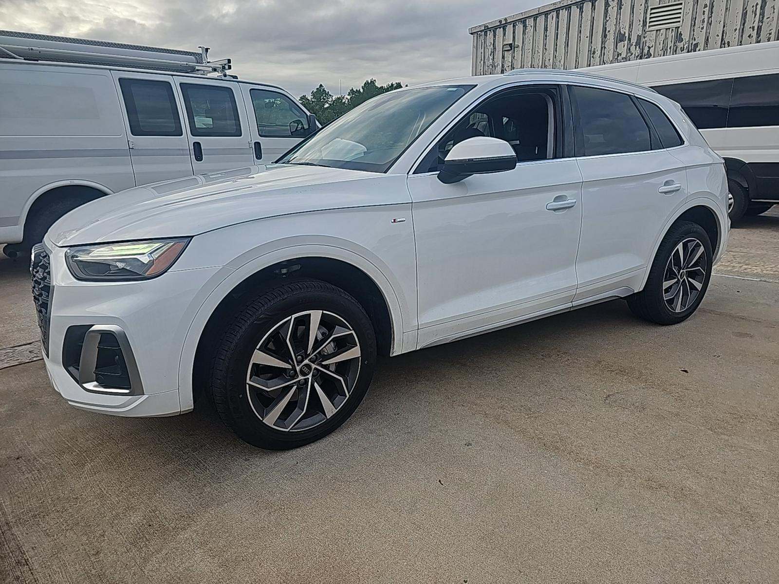 2024 Audi Q5 S line Premium Plus 45 TFSI