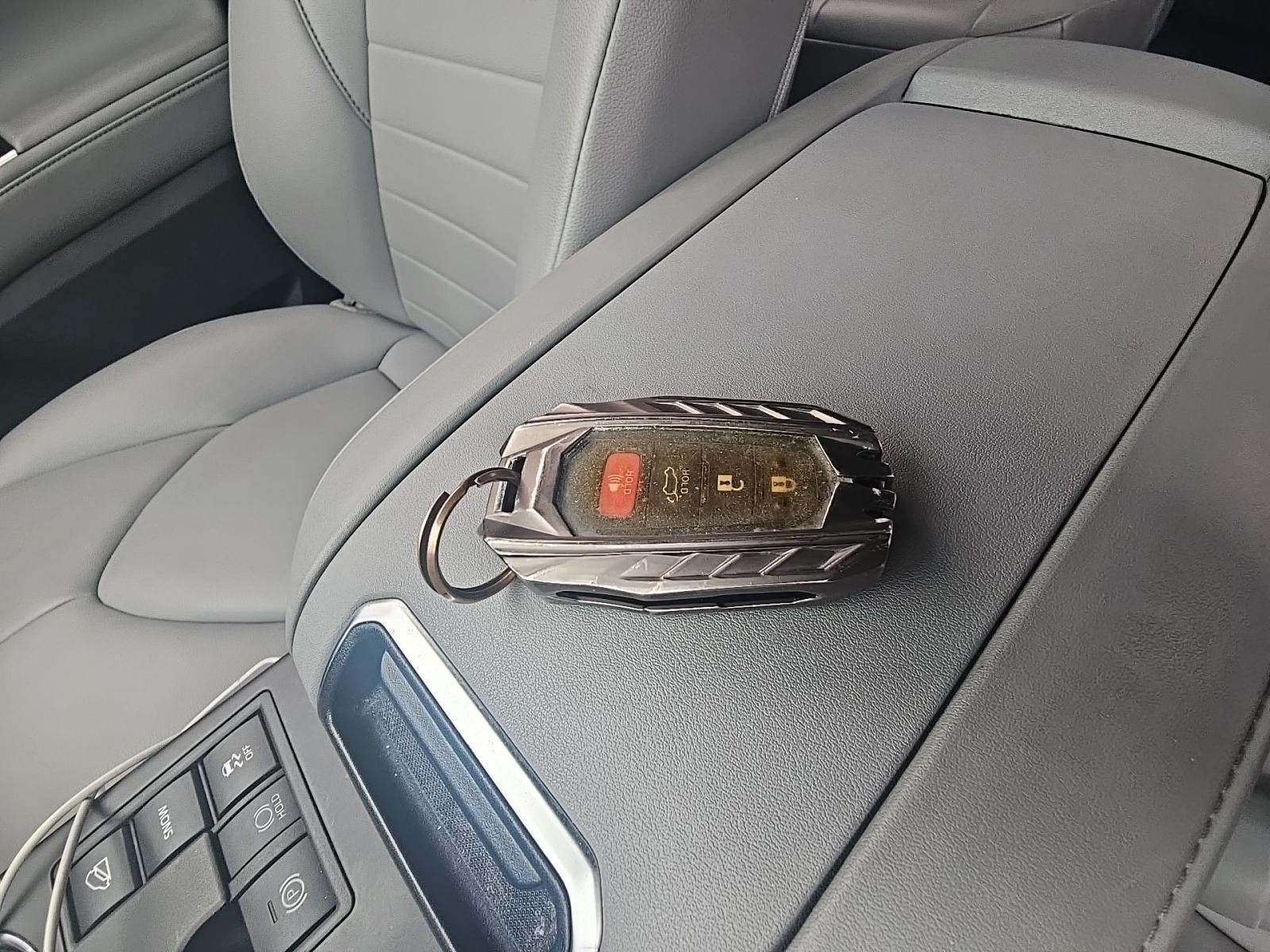 2023 Toyota Highlander XLE AWD