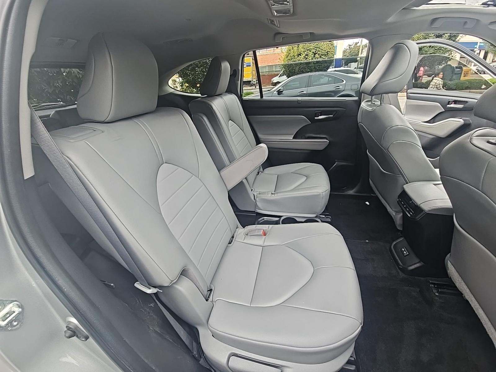 2023 Toyota Highlander XLE AWD