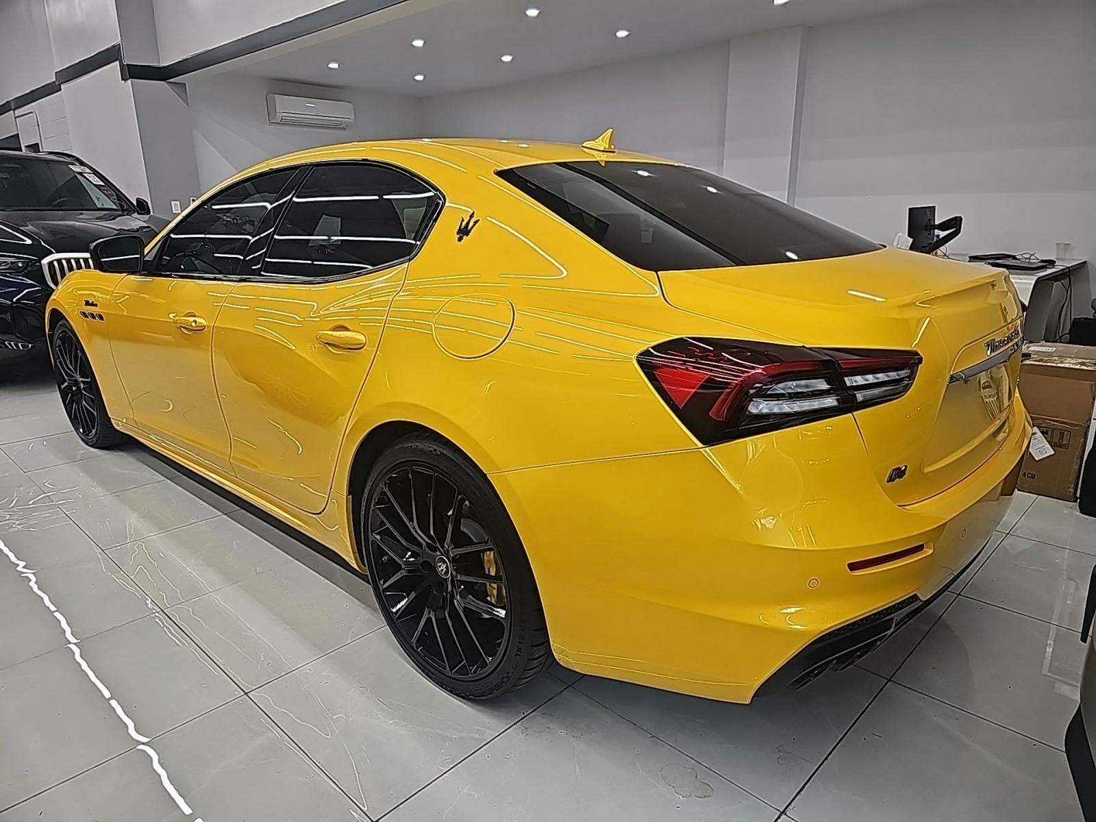 2023 Maserati Ghibli Modena Q4 AWD