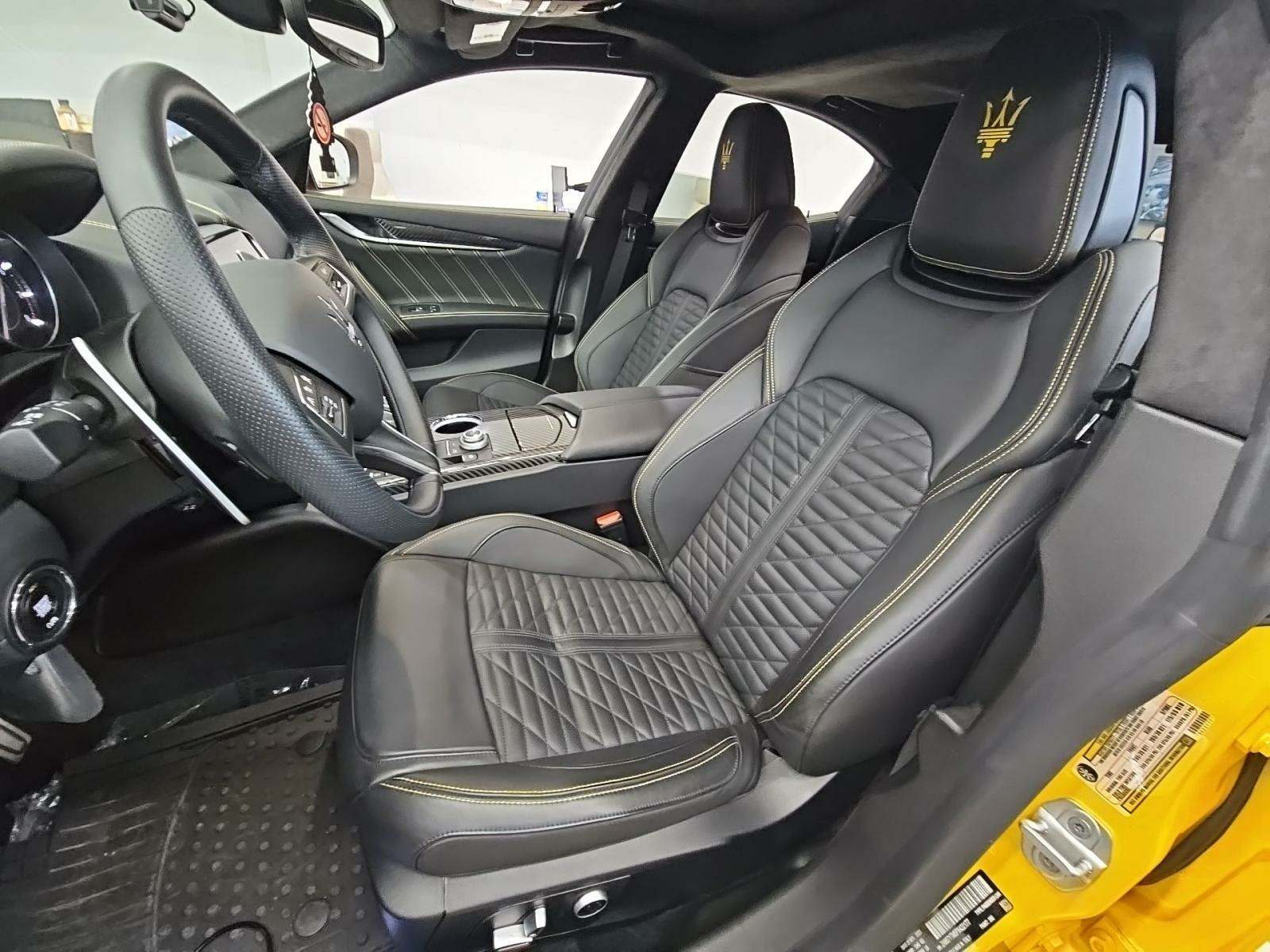 2023 Maserati Ghibli Modena Q4 AWD