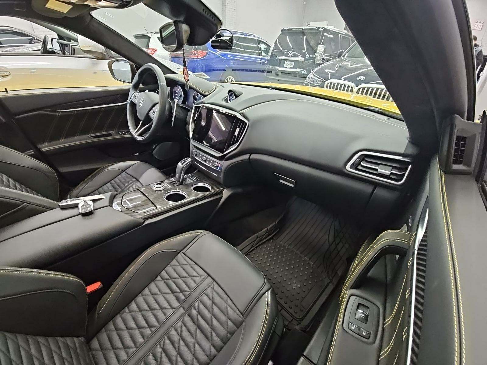 2023 Maserati Ghibli Modena Q4 AWD