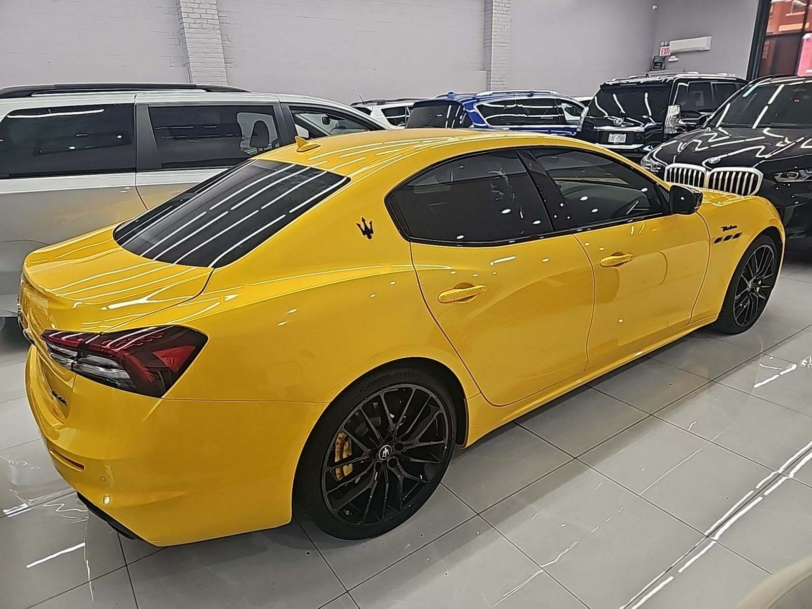 2023 Maserati Ghibli Modena Q4 AWD