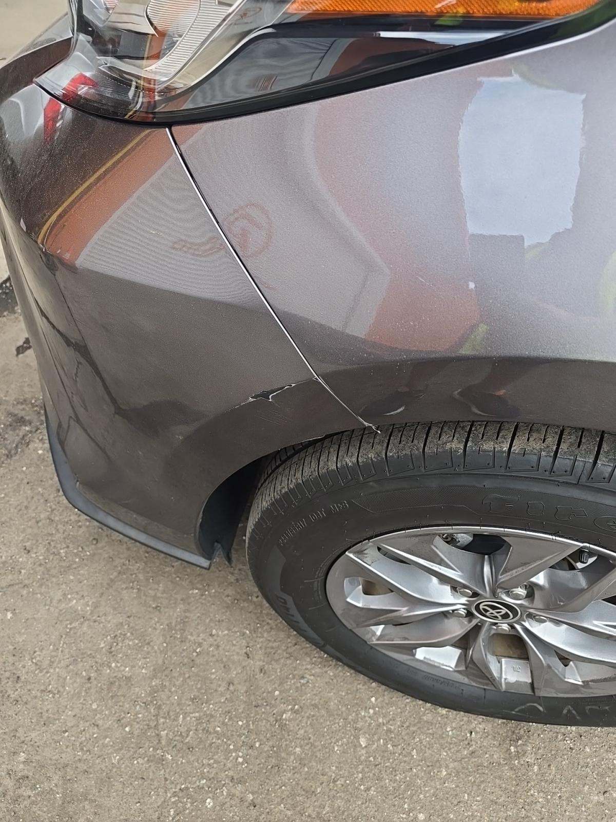 2022 Toyota Sienna XLE FWD