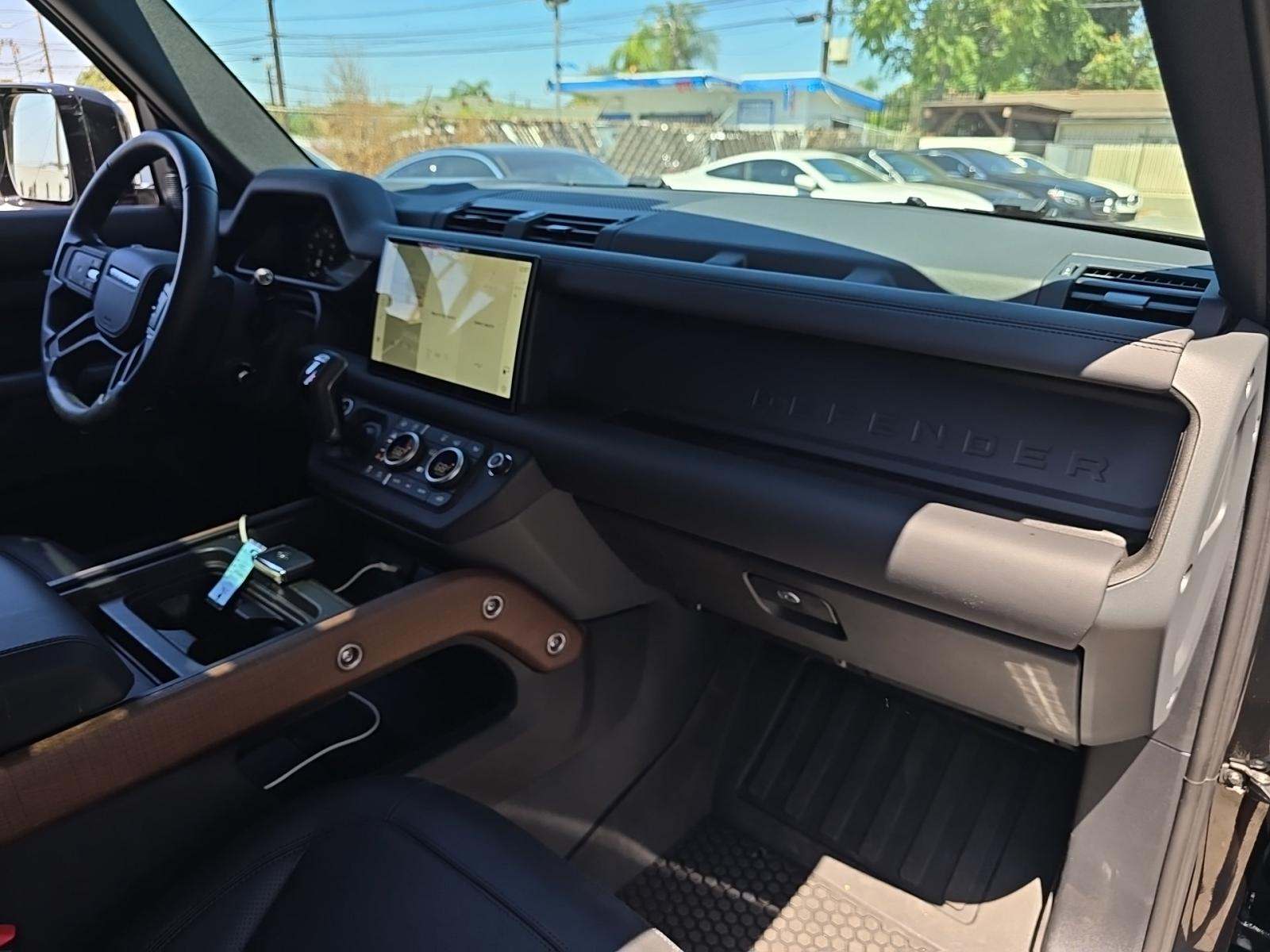 2024 Land Rover Defender 110 X AWD