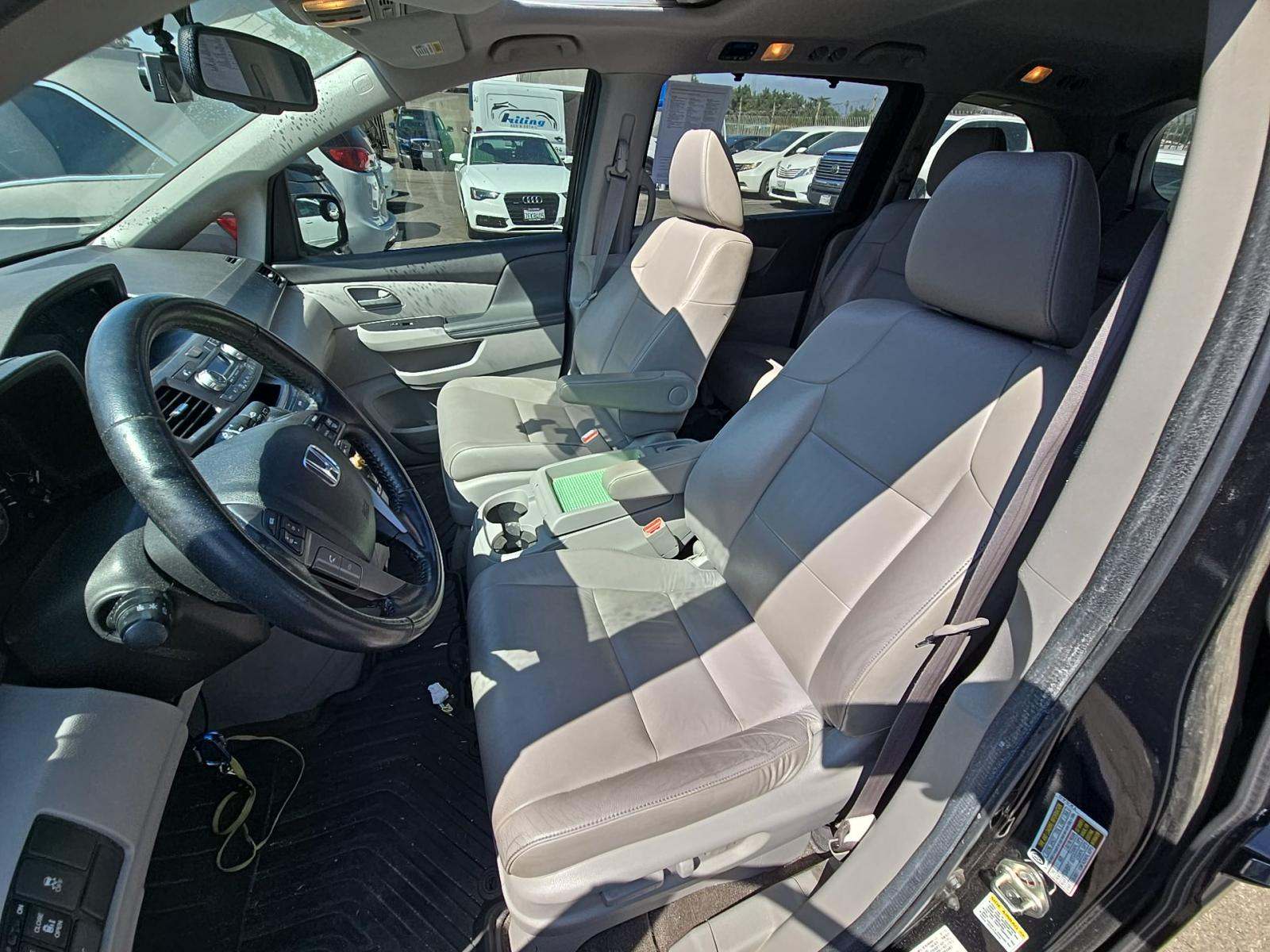 2013 Honda Odyssey EX-L FWD