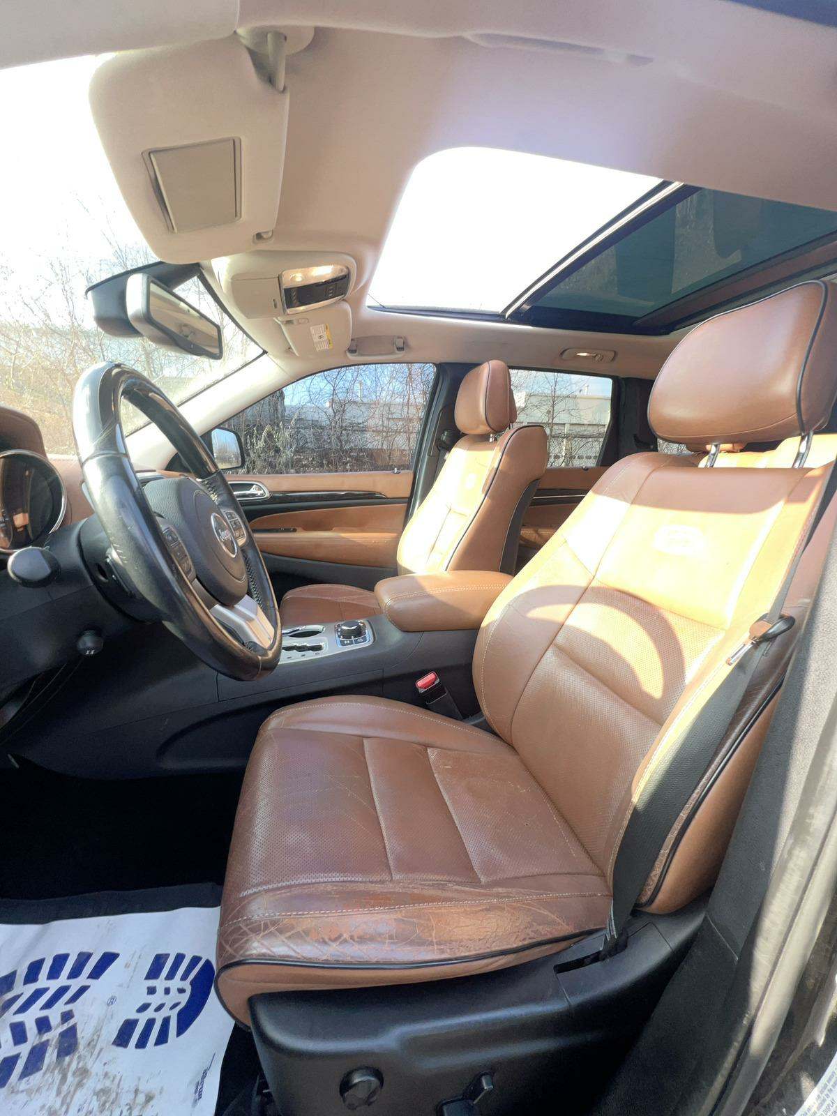2012 Jeep Grand Cherokee Overland Summit AWD