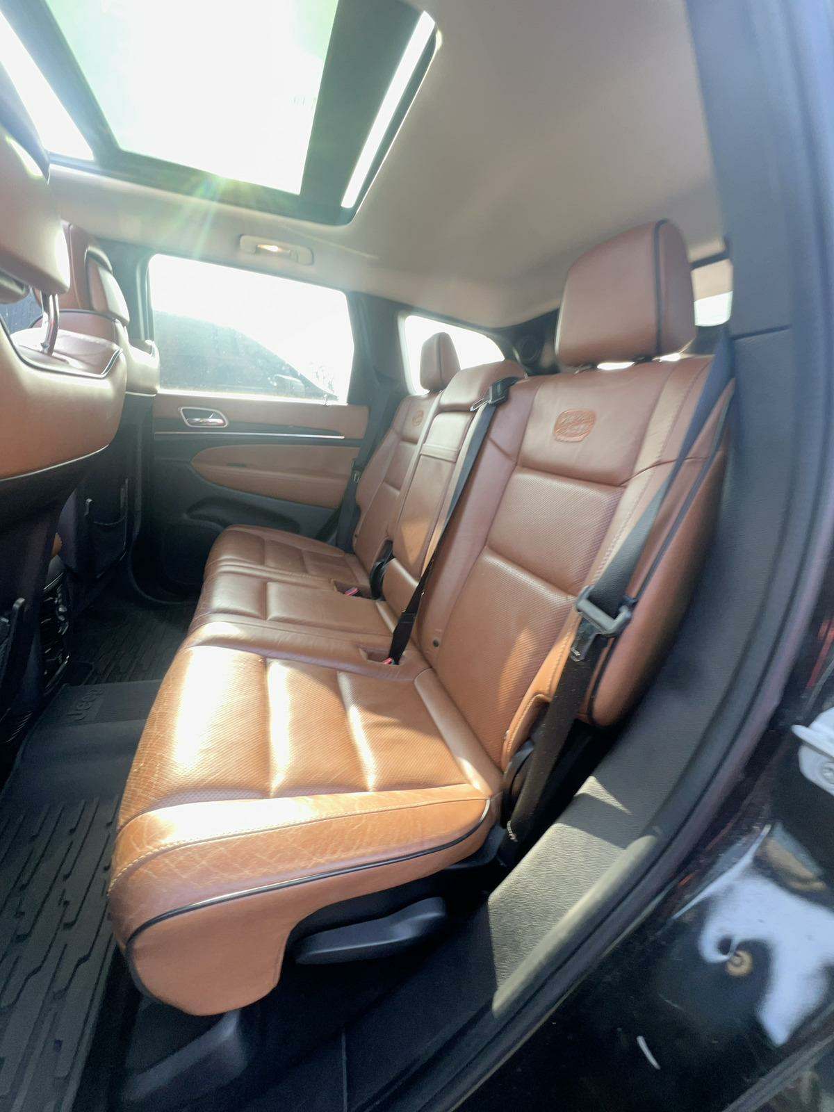 2012 Jeep Grand Cherokee Overland Summit AWD