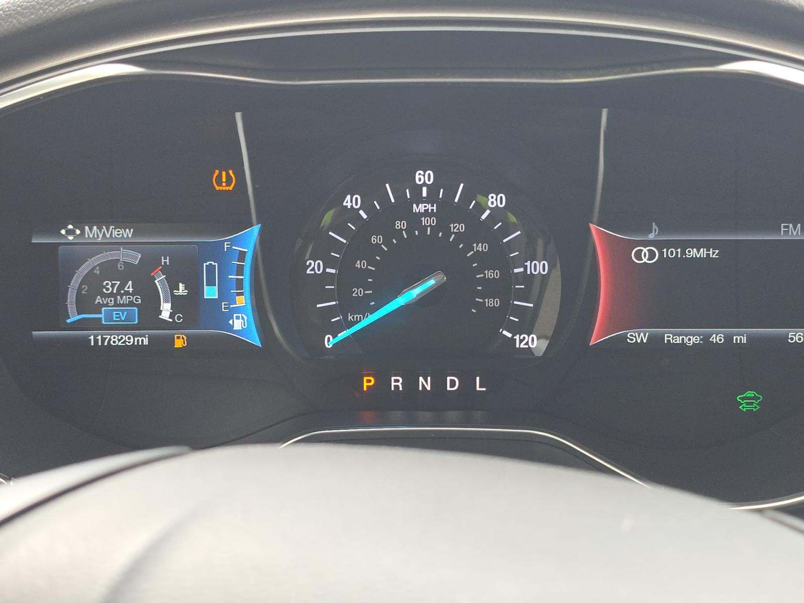 FORD FUSION - 9