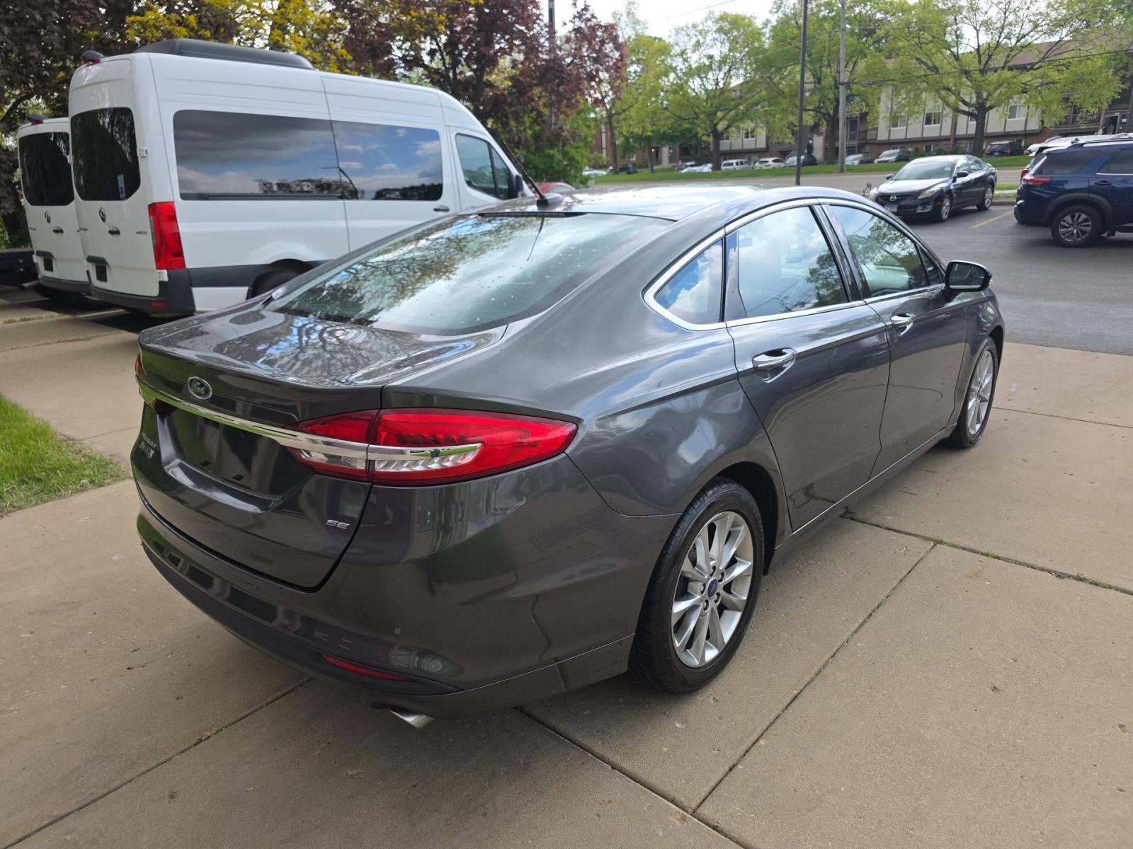 FORD FUSION - 3