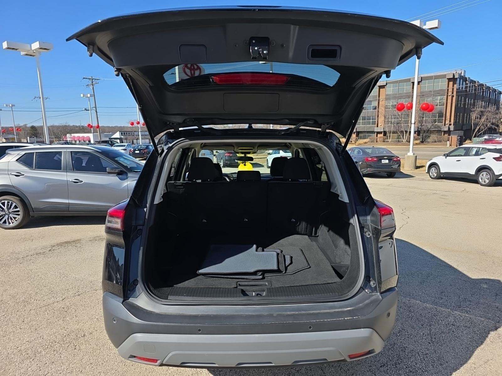 2023 Nissan Rogue SV AWD