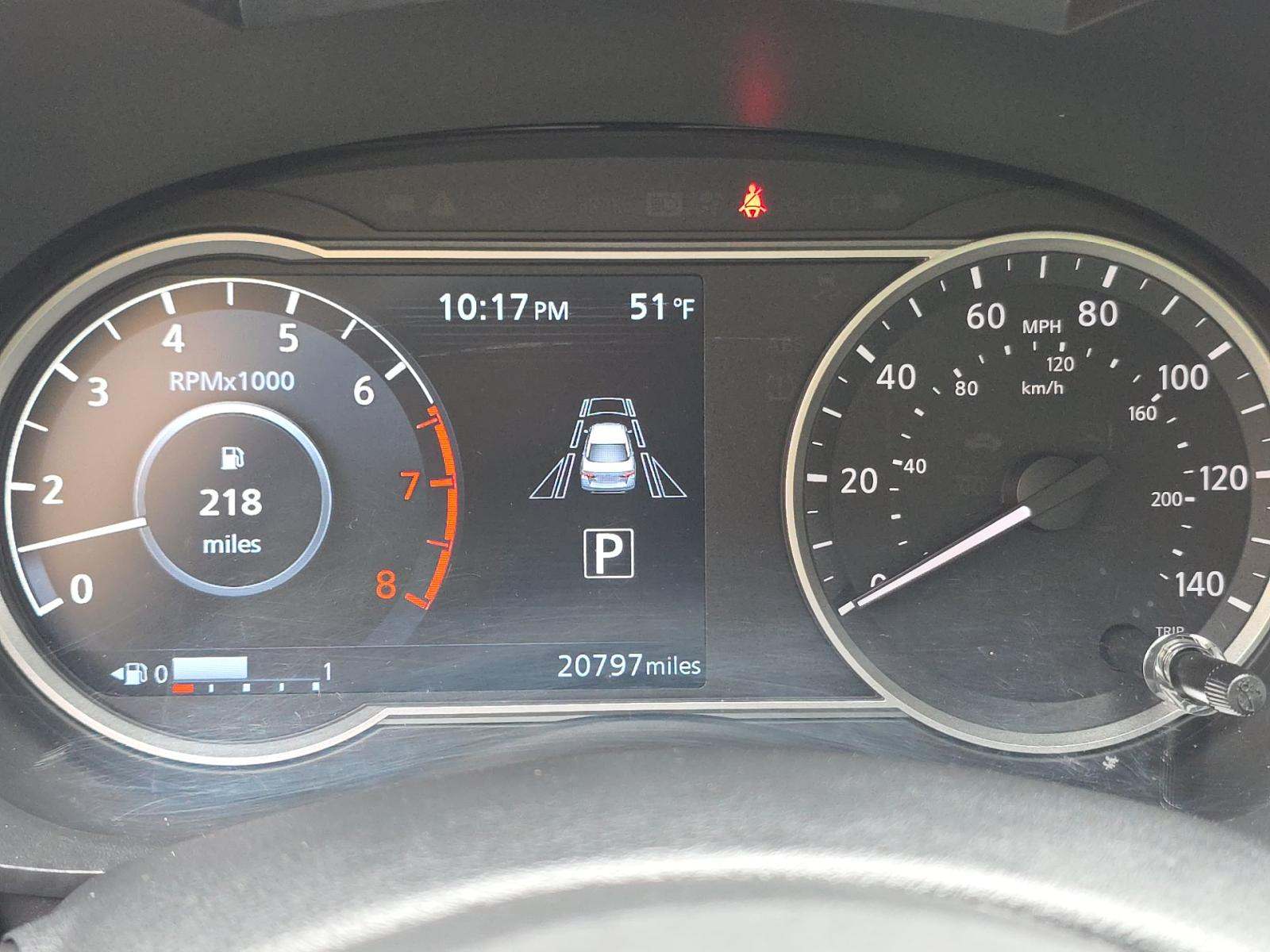 NISSAN VERSA - 9