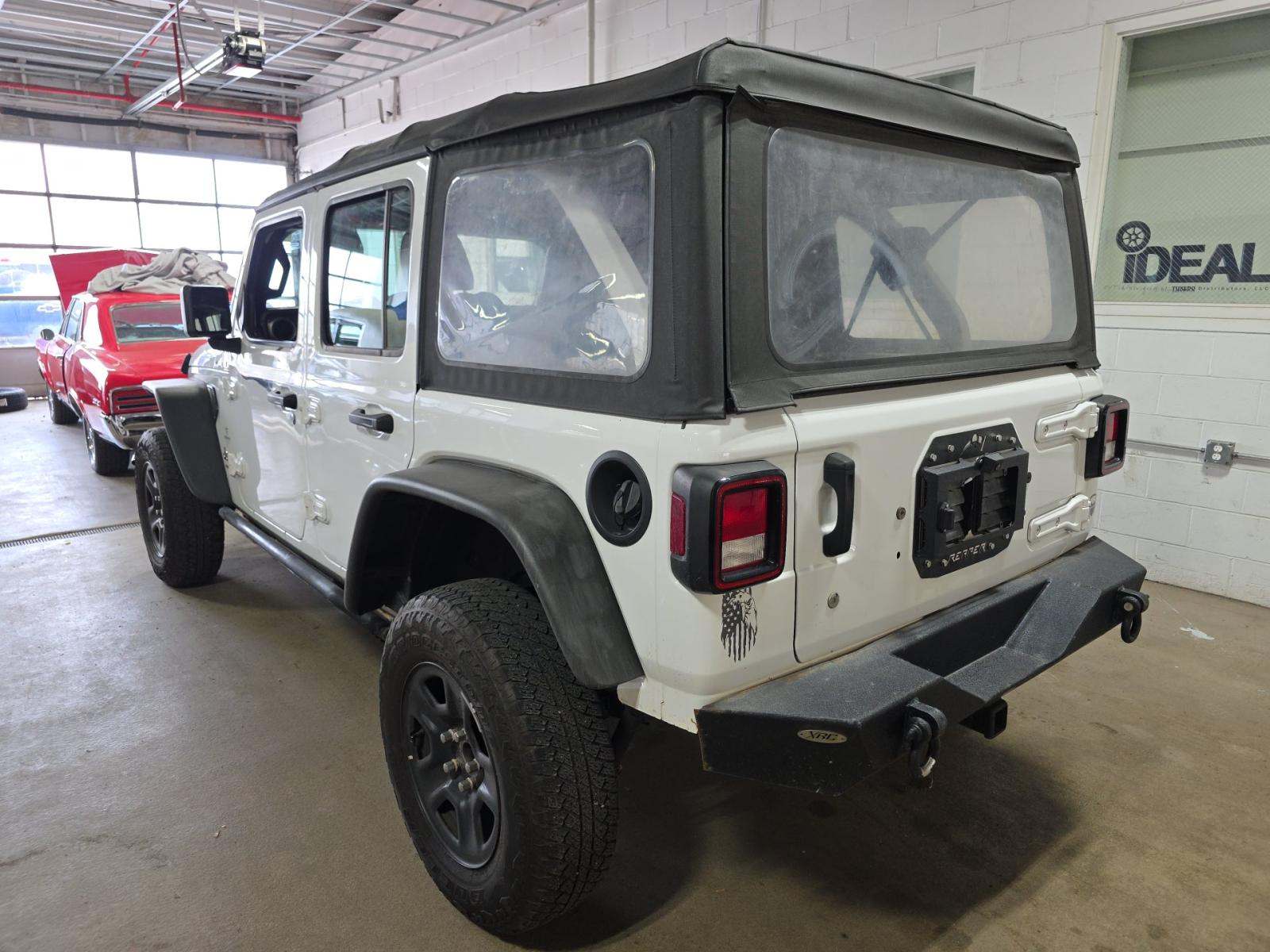 JEEP WRANGLER - 2