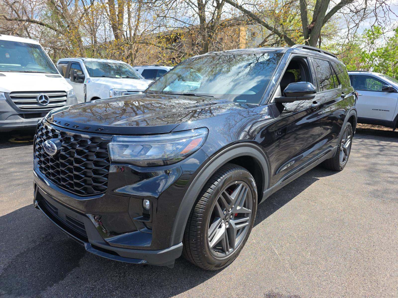FORD EXPLORER - 1
