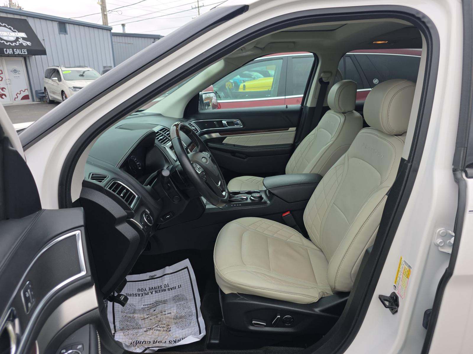 FORD EXPLORER - 6