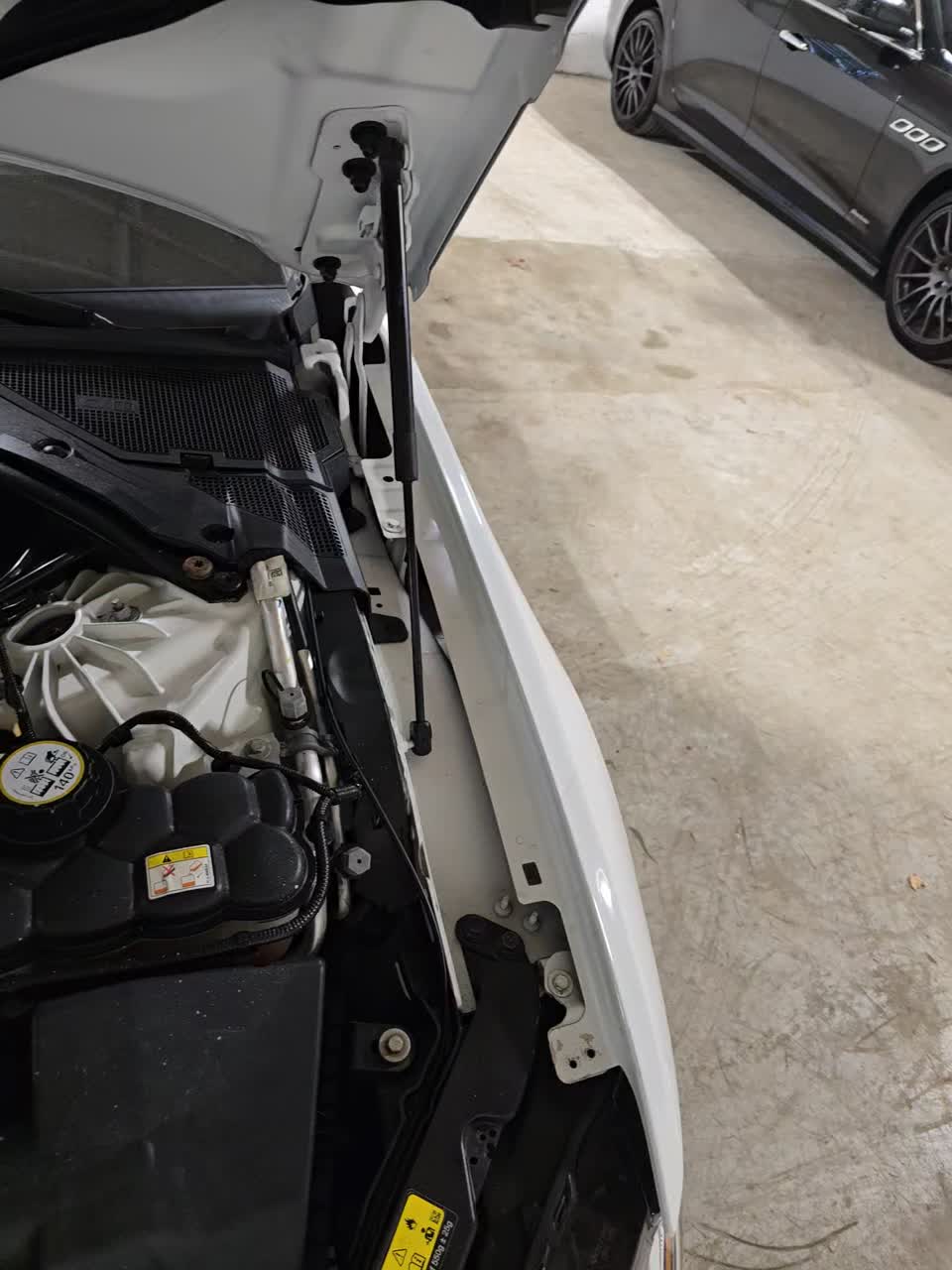 2018 Jaguar XF 25t Premium AWD