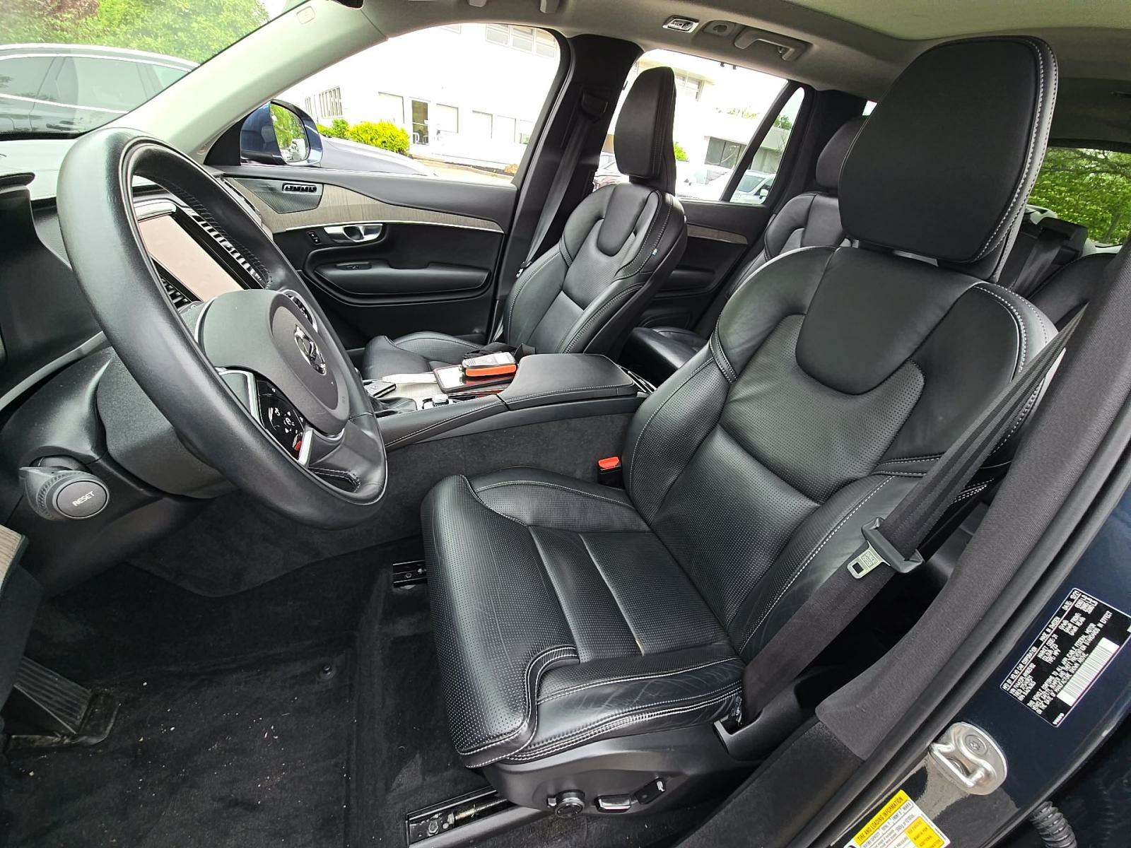 2022 Volvo XC90 T6 Inscription AWD