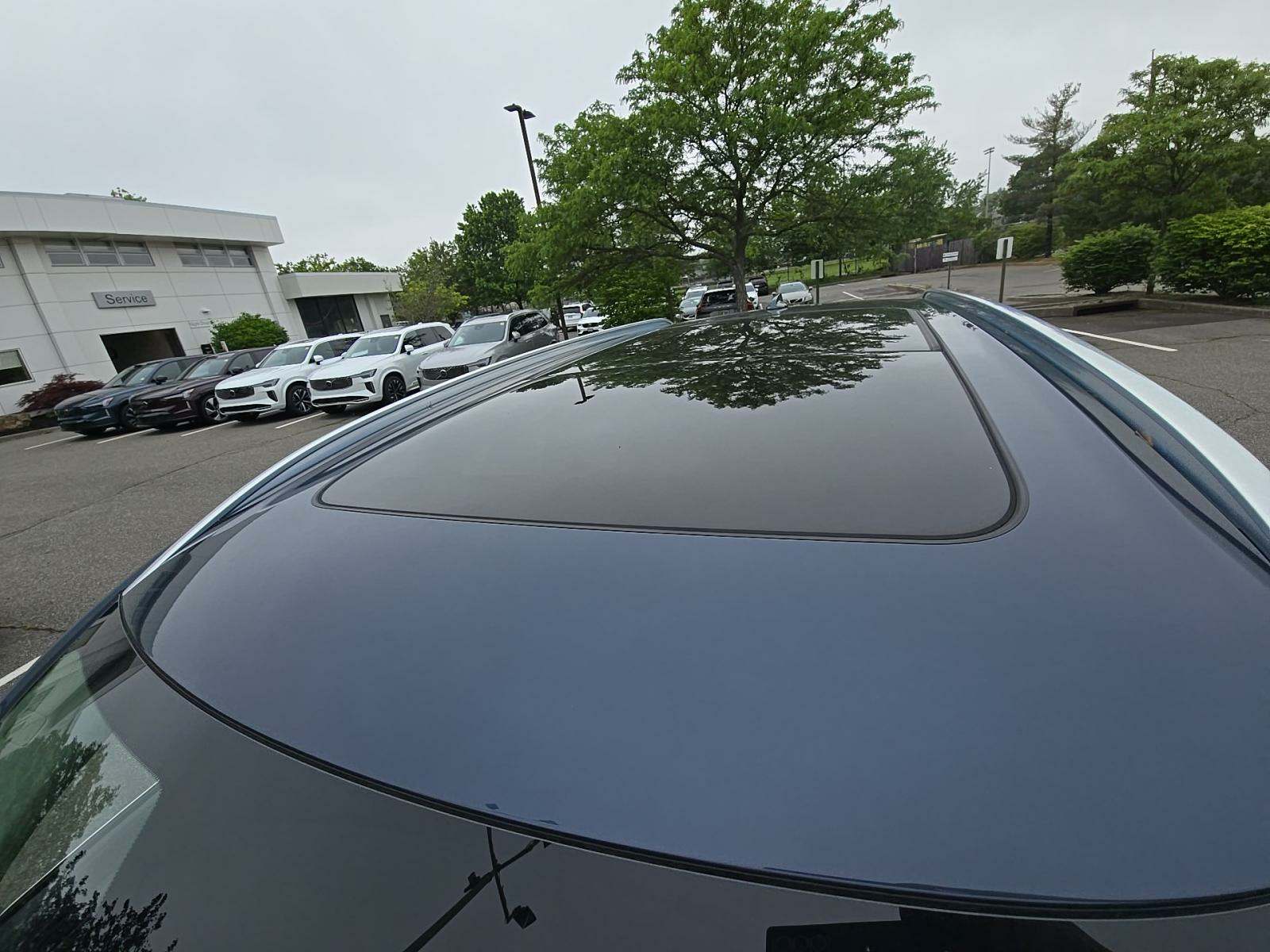 2022 Volvo XC90 T6 Inscription AWD