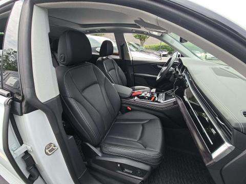 2023 Audi Q8 Premium Plus AWD
