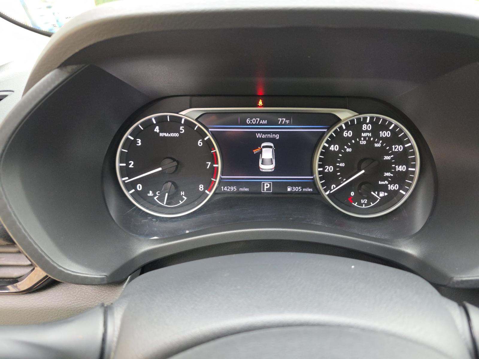 NISSAN SENTRA - 5