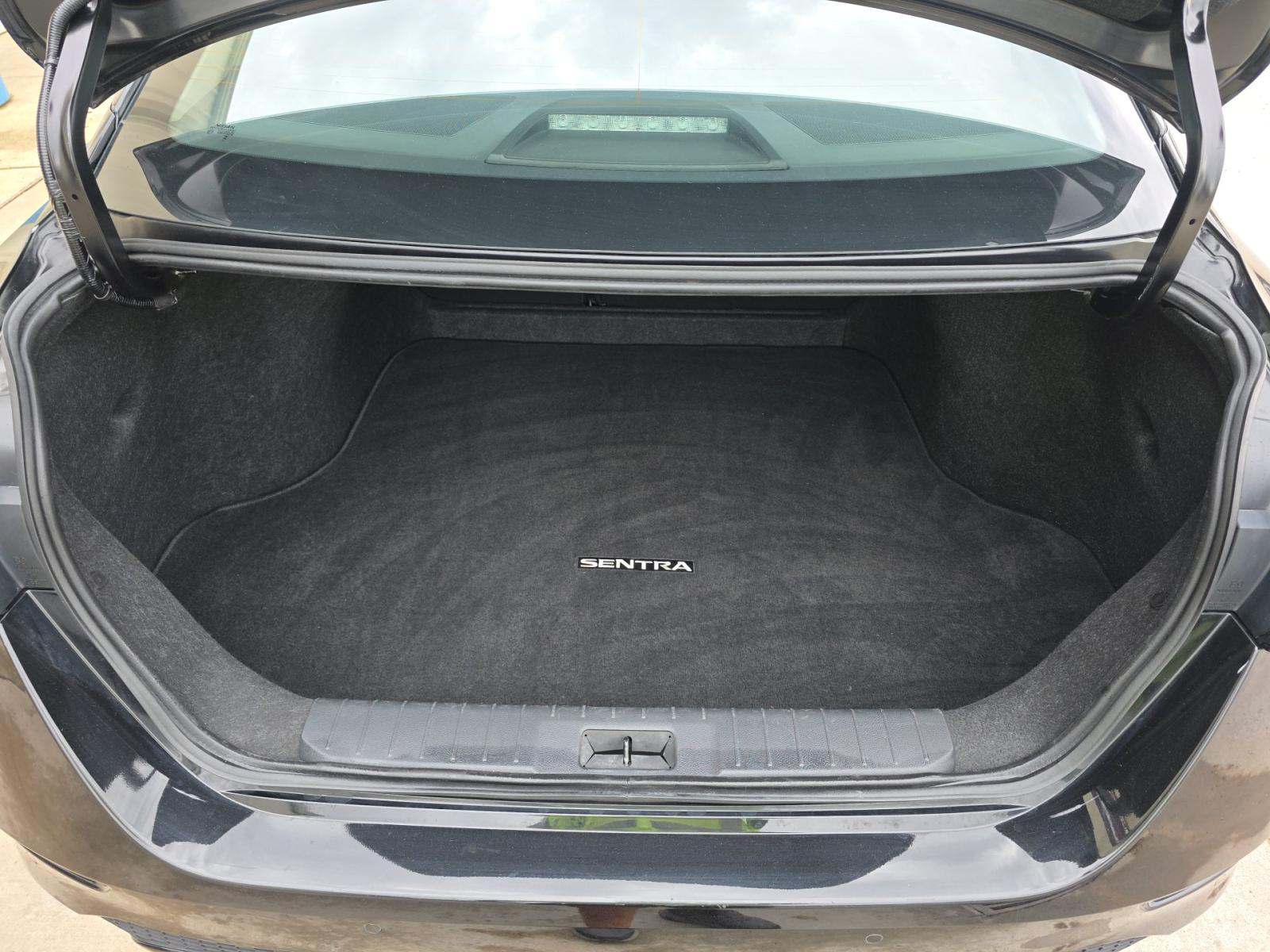NISSAN SENTRA - 10