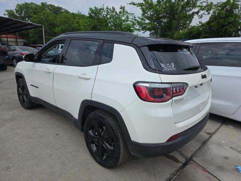 JEEP LATITUDE ALTITUDE EDITION - 2