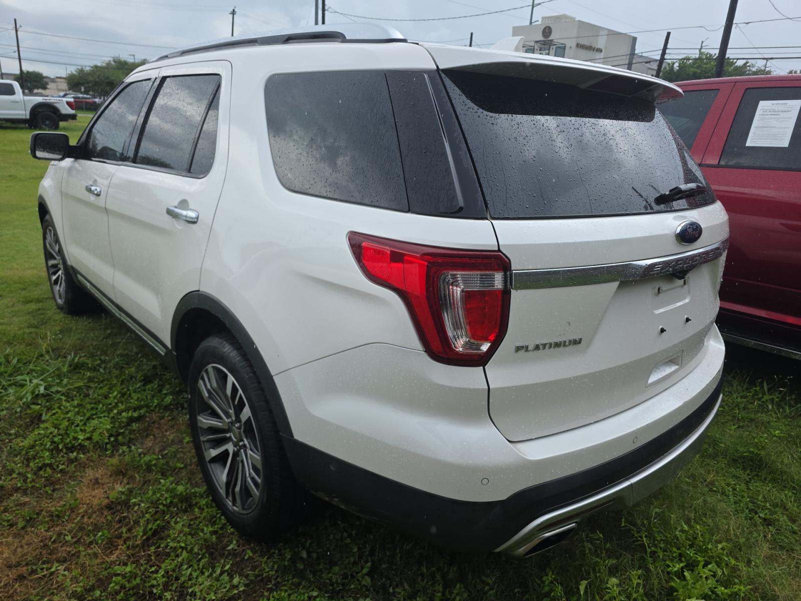 FORD EXPLORER - 2