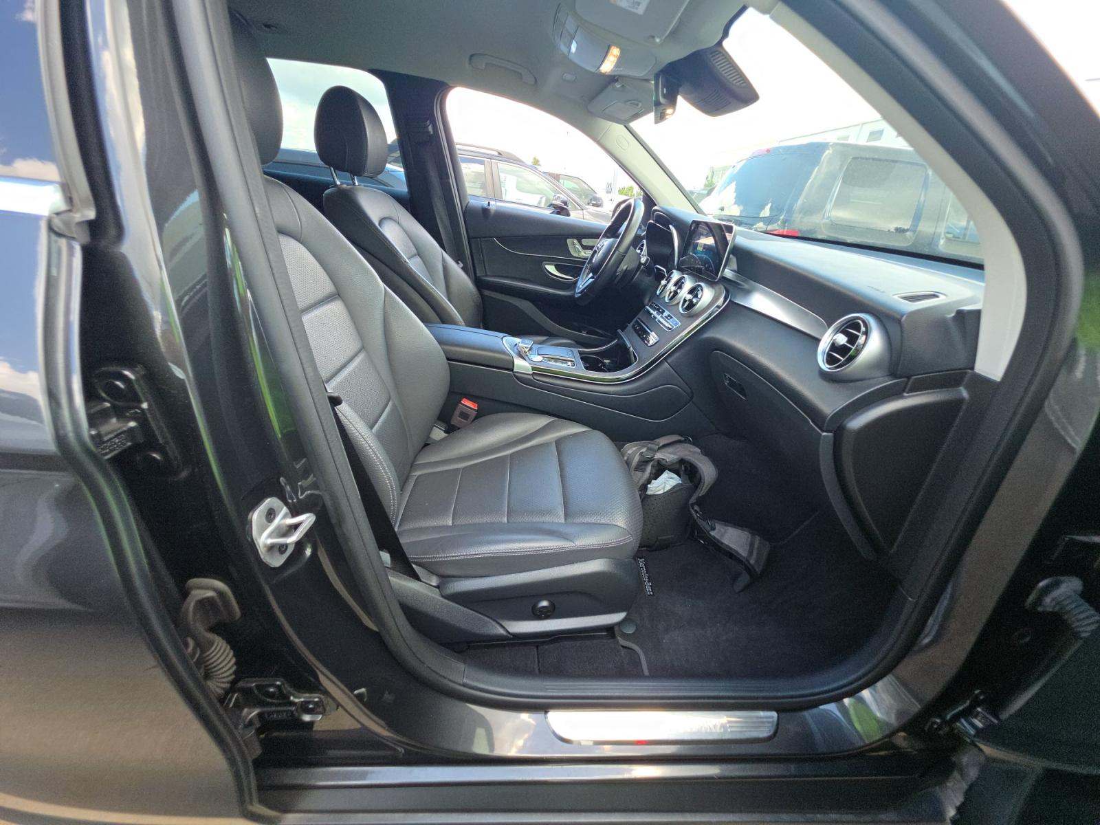 2022 Mercedes-Benz GLC GLC 300 AWD