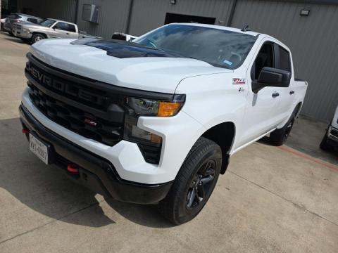 CHEVROLET CUSTOM TRAIL BOSS - 1