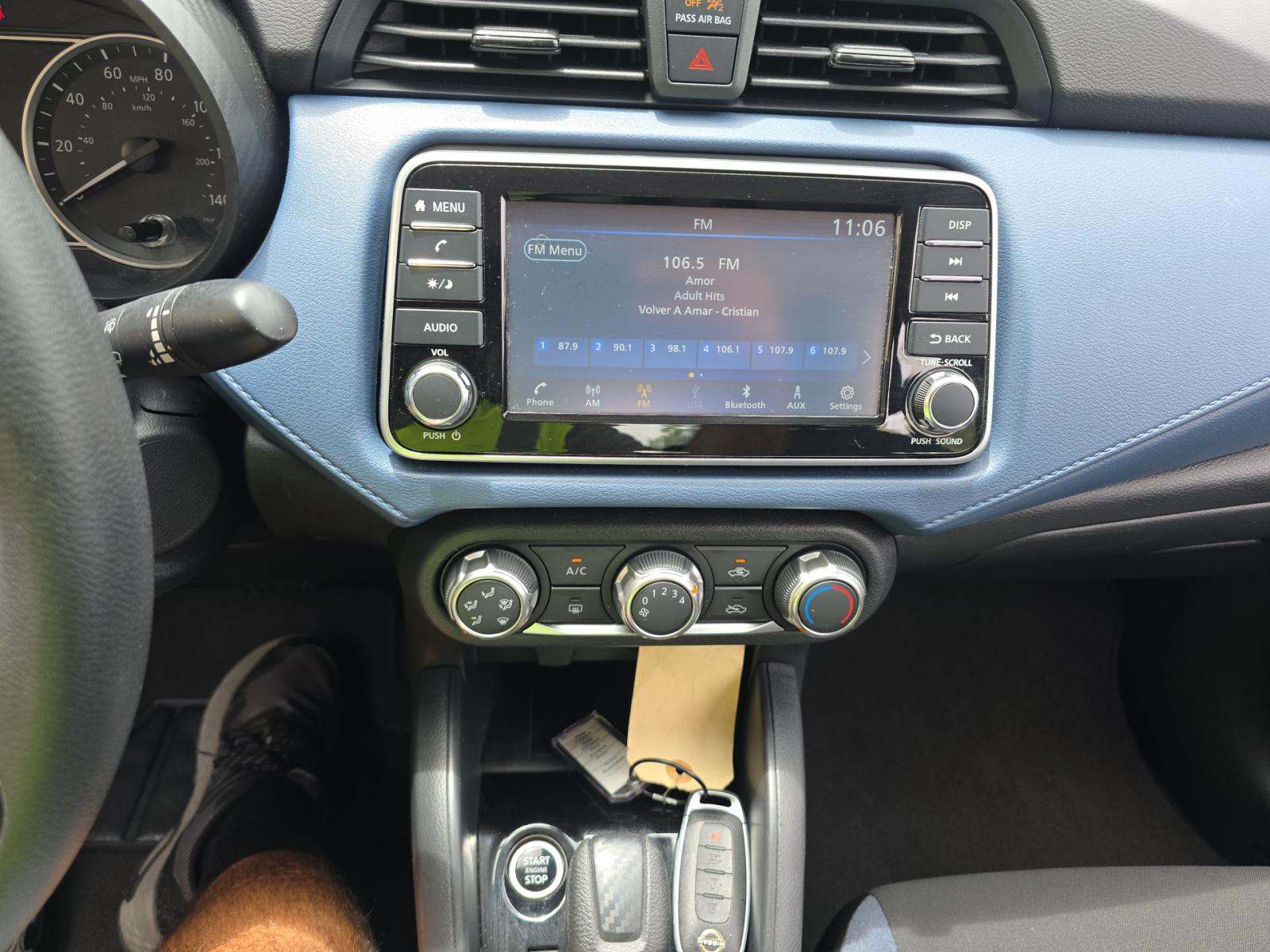 NISSAN VERSA - 10
