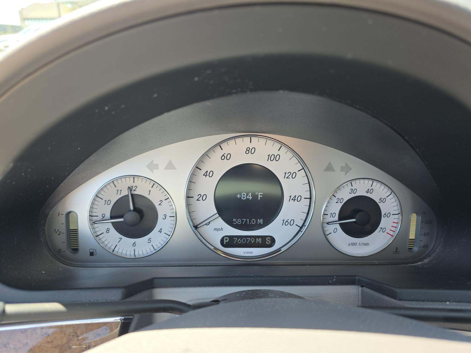 MERCEDES-BENZ E-CLASS - 5