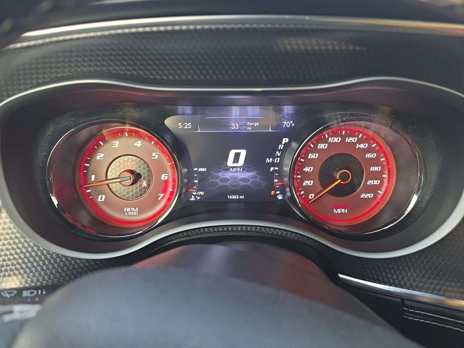 DODGE CHALLENGER - 9