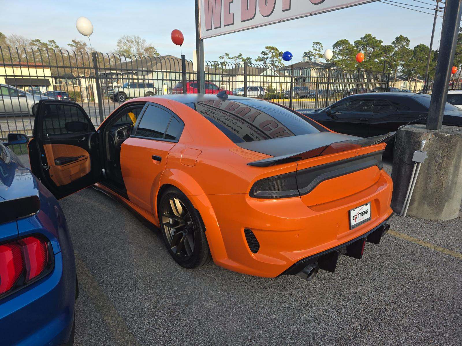 DODGE CHALLENGER - 2