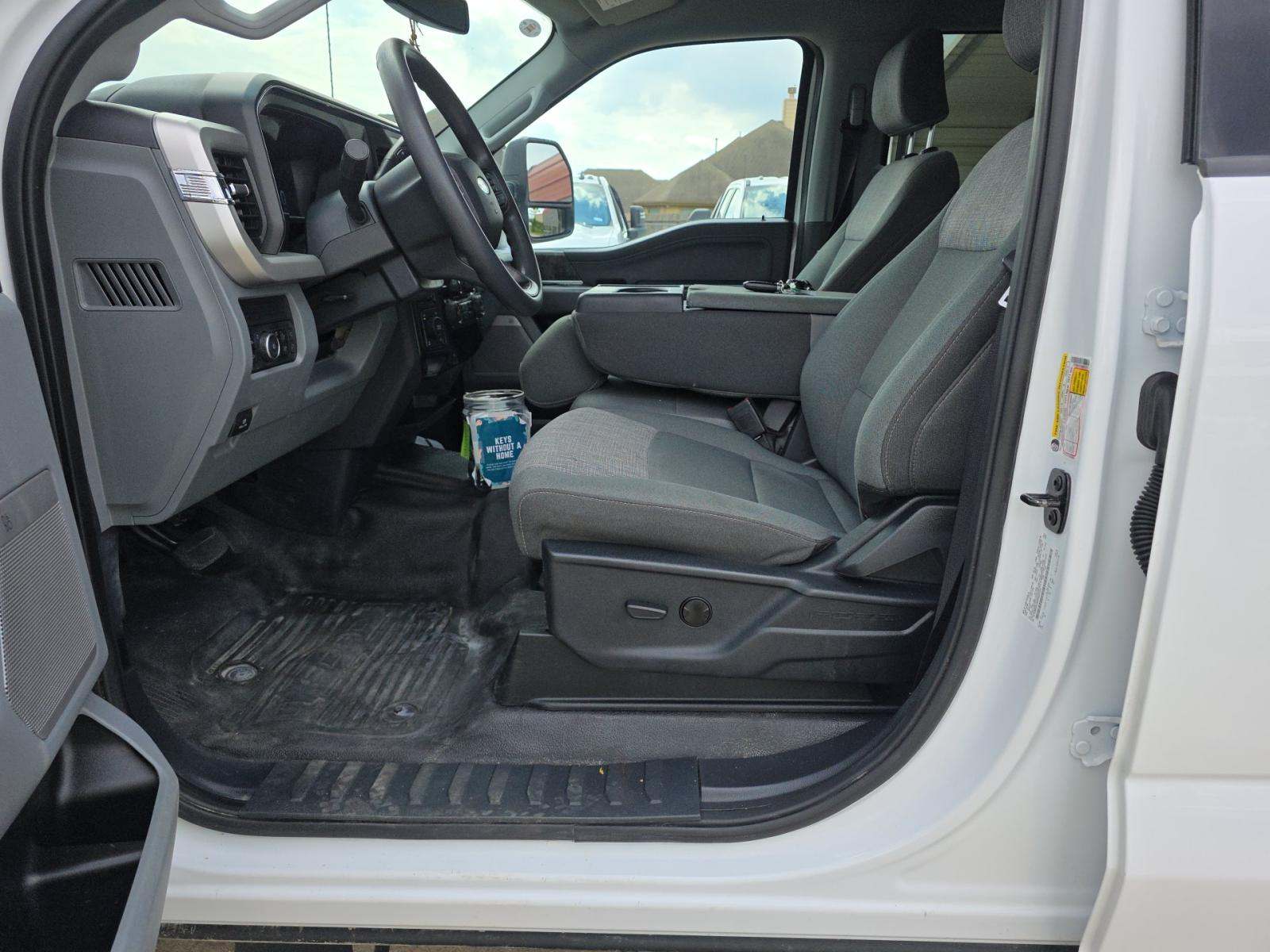 FORD F-250 - 6