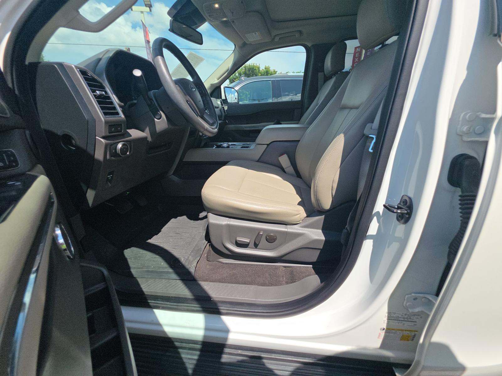 FORD EXPEDITION - 6