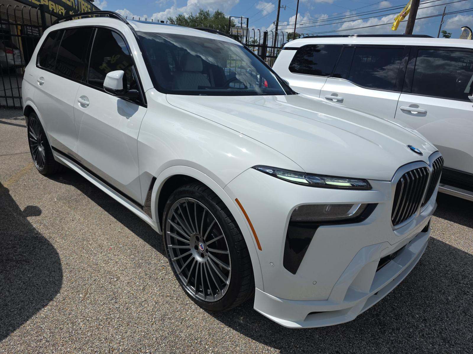2024 BMW X7 ALPINA XB7 AWD