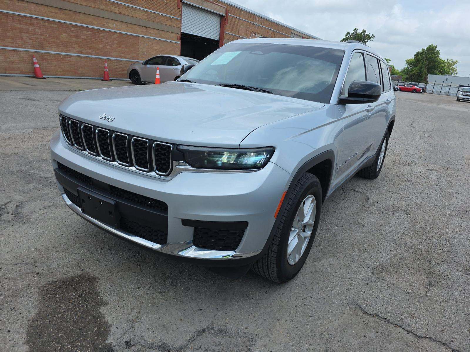 2021 Jeep Grand Cherokee L Laredo RWD