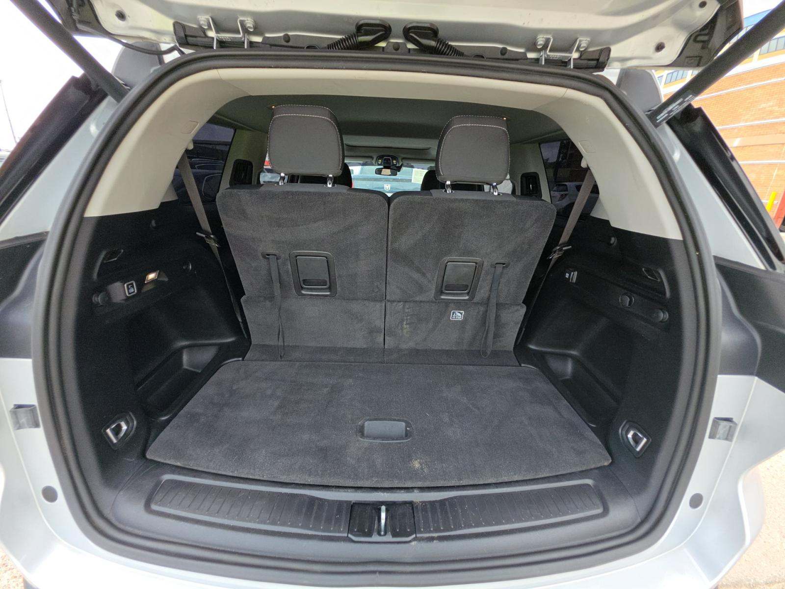 2021 Jeep Grand Cherokee L Laredo RWD