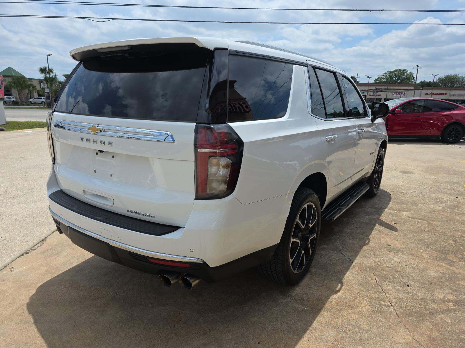CHEVROLET TAHOE - 3