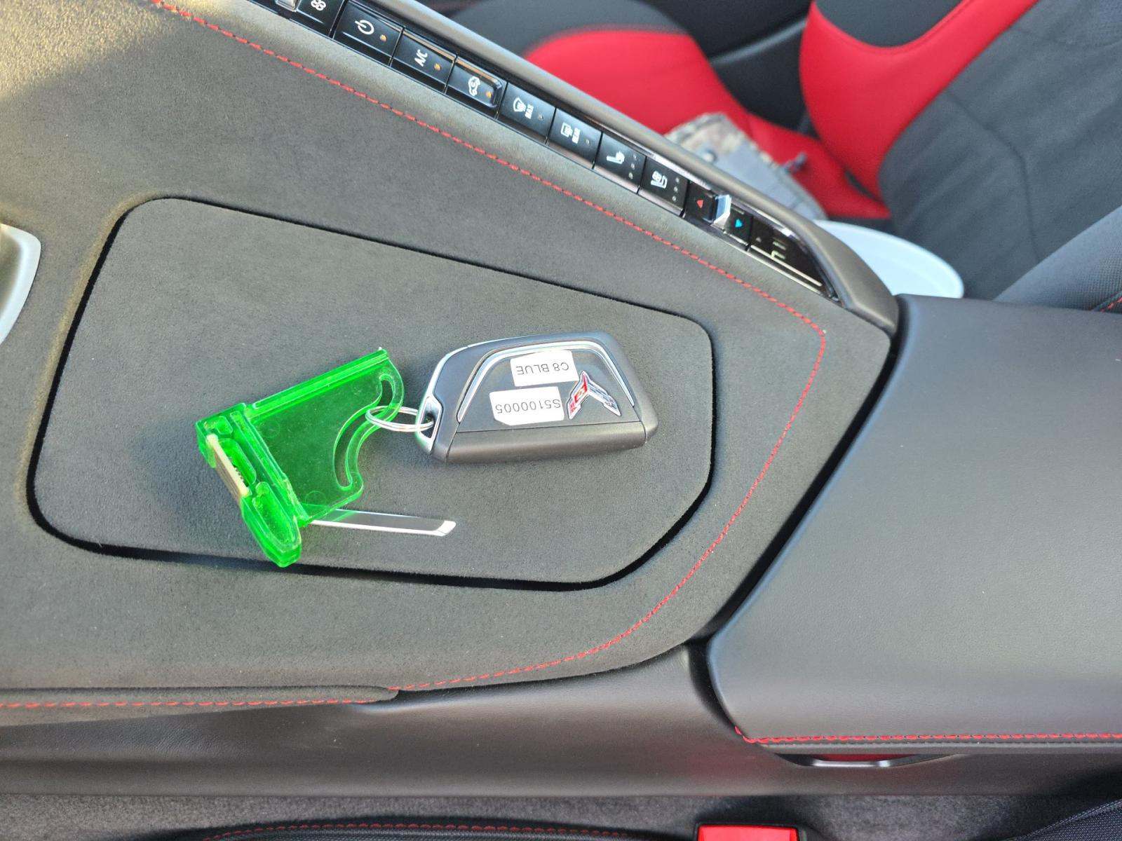 CHEVROLET CORVETTE - 4