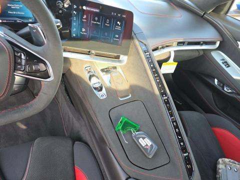 CHEVROLET STINGRAY - 6