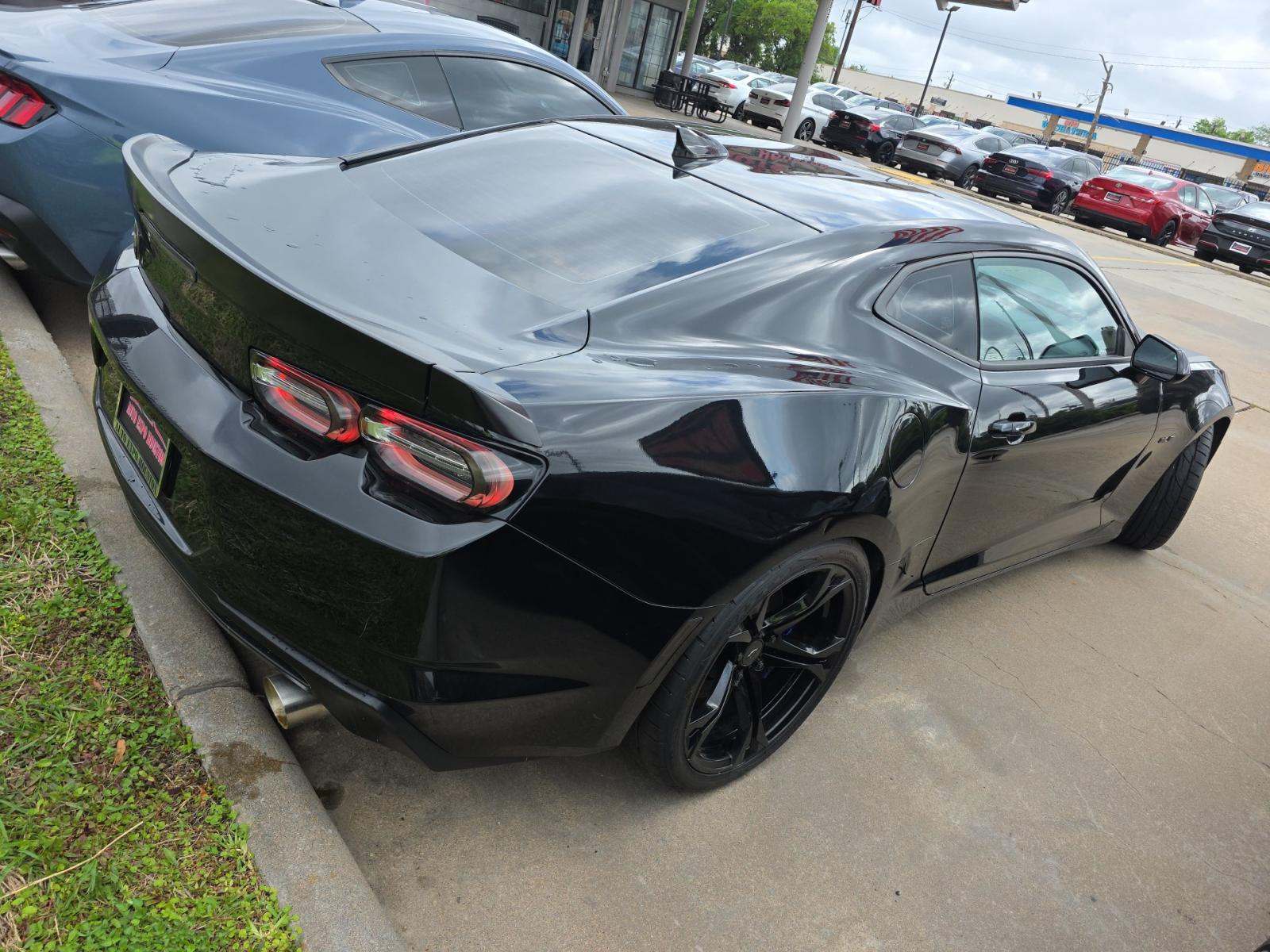 CHEVROLET CAMARO - 3