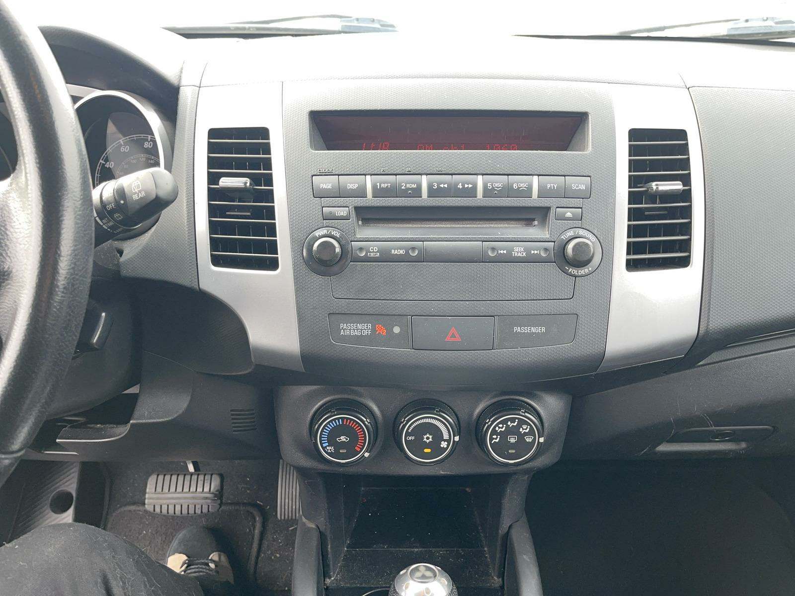 2012 Mitsubishi Outlander SE AWD