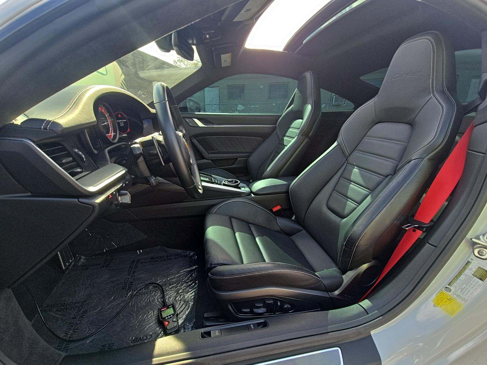 2024 Porsche 911 Turbo AWD